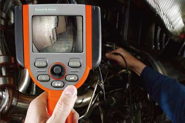 使用工業內窺鏡檢查燃氣輪機 使用工業內窺鏡檢查燃氣輪機